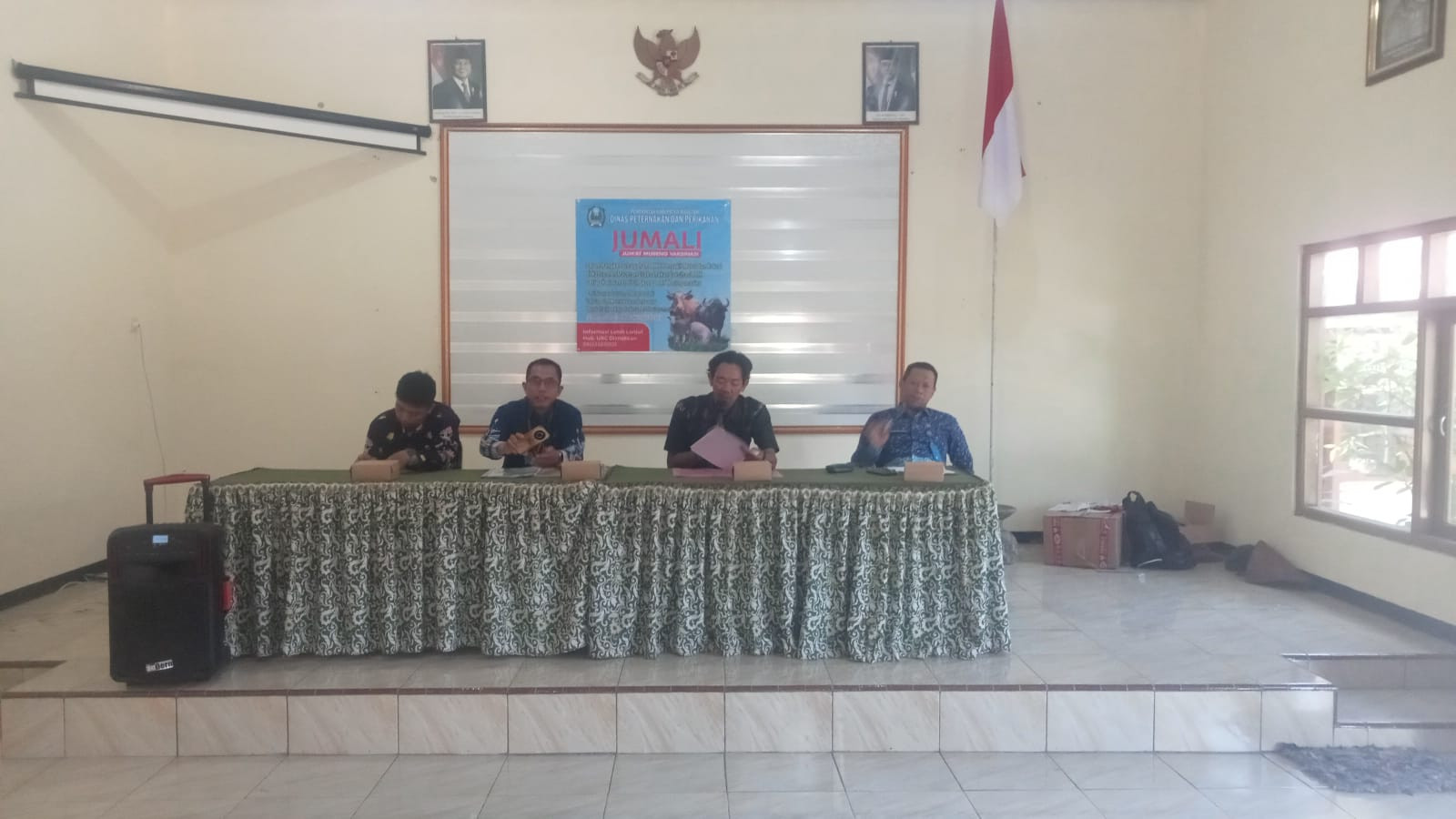 KEGIATAN KOMUNIKASI, INFORMASI DAN EDUKASI  TERKAIT PENYAKIT MULUT DAN KUKU OLEH DINAS PETERNAKAN DAN PERIKANAN KABUPATEN MAGETAN