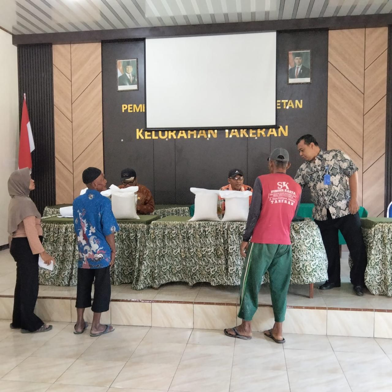 PENYALURAN BANTUAN PANGAN ALOKASI BULAN FEBRUARI MARET 2026